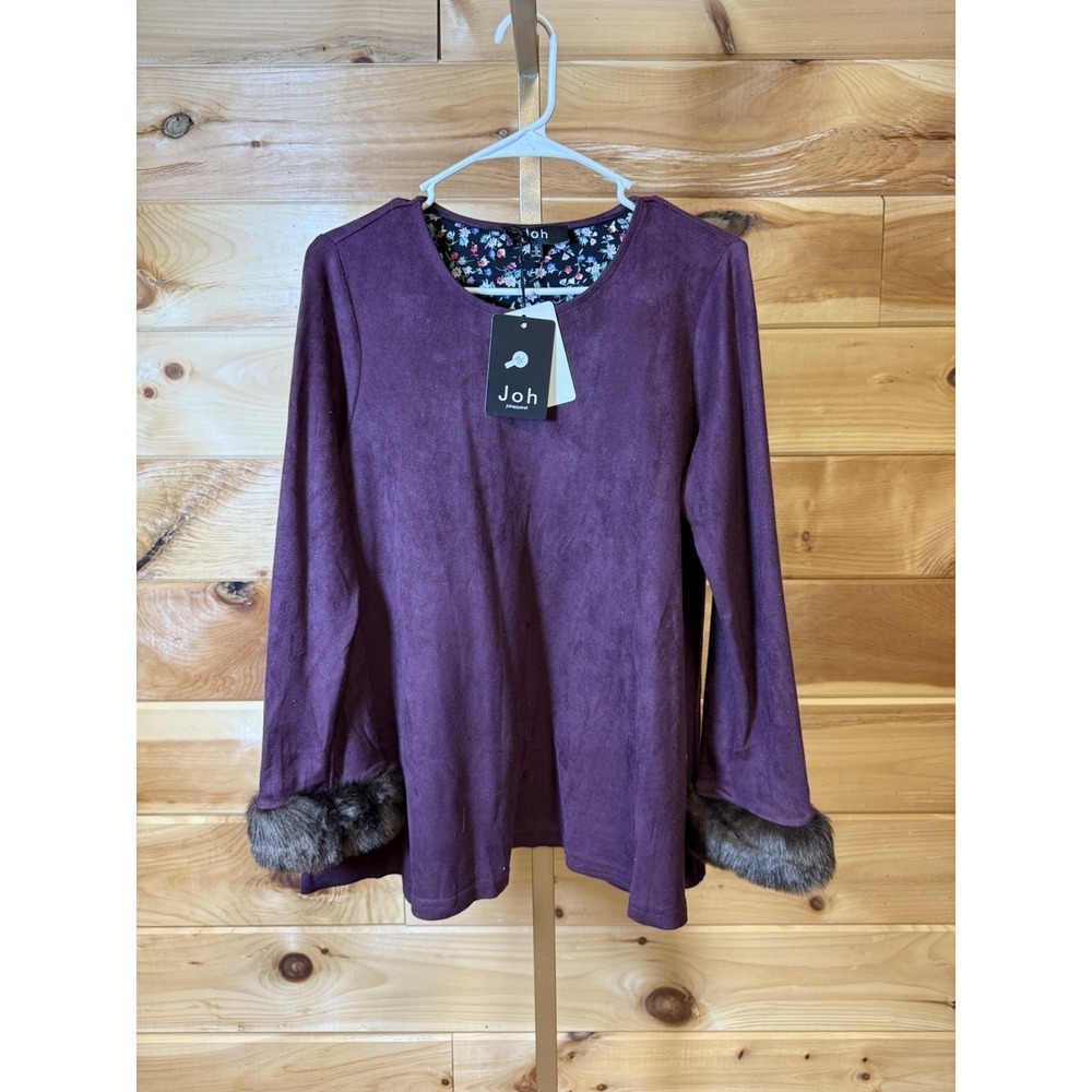Joh Stretch suede top Purple with‎ black/gray faux-fur cuffs Women's Small NWT